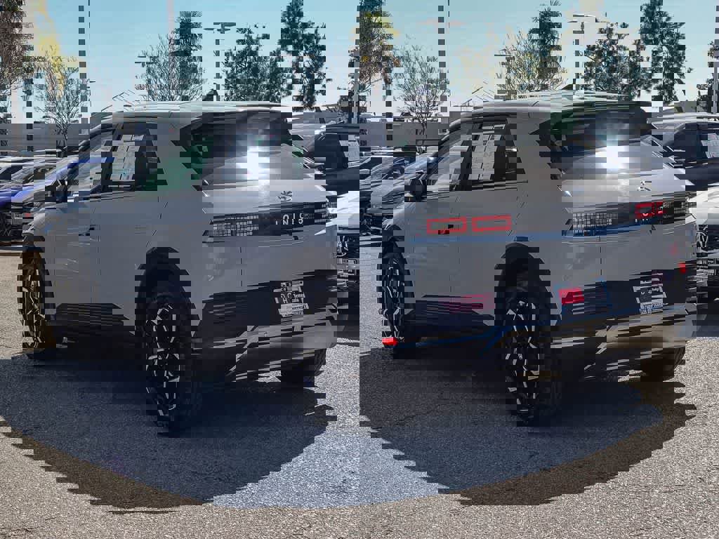 Used 2024 Hyundai Ioniq 5 SEL image 6