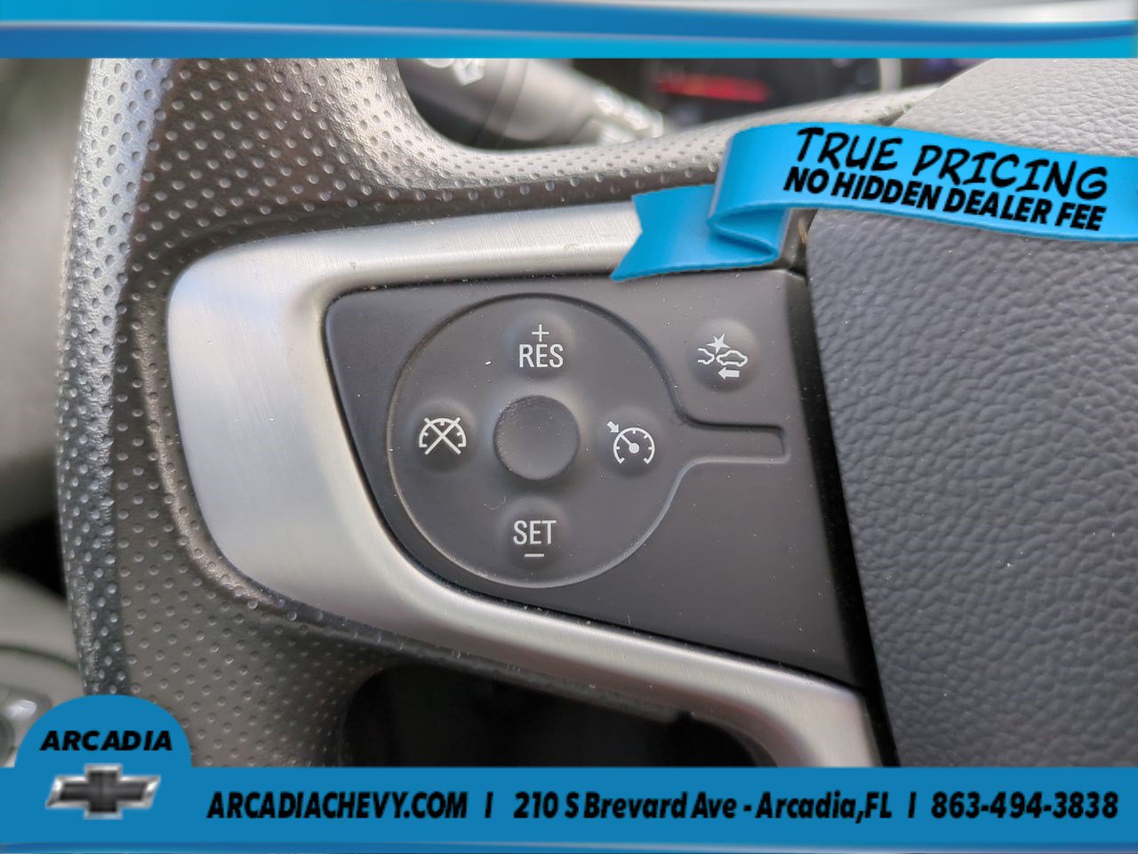 Used 2024 GMC Terrain SLE AWD/4WD image 23