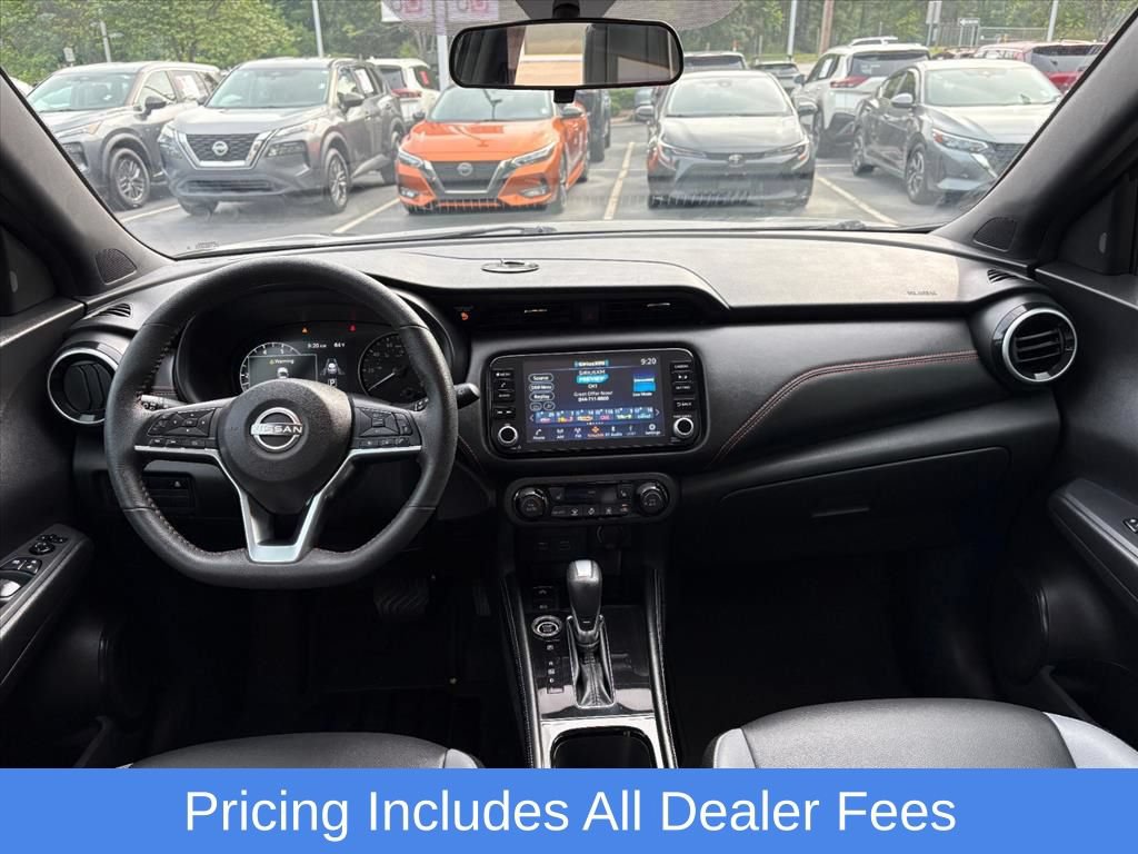 Used 2024 Nissan Kicks SR w/ SR Premium Package FWD image 8