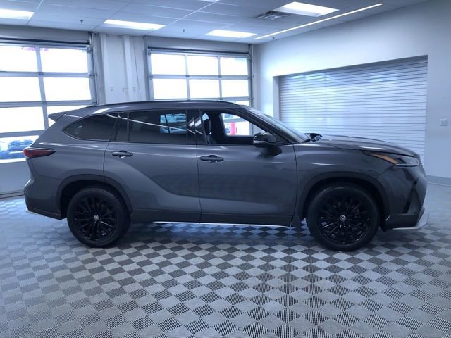 Certified 2025 Toyota Highlander XSE AWD/4WD image 36