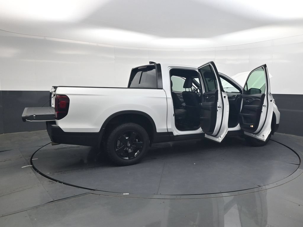 Certified 2026 Honda Ridgeline Black Edition image 42