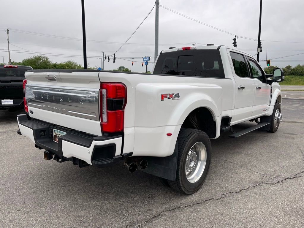 Used 2023 Ford F450 Platinum w/ FX4 Off-Road Package AWD/4WD image 3