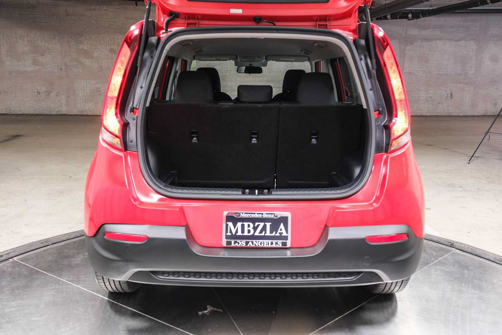 Used 2022 Kia Soul LX FWD image 28