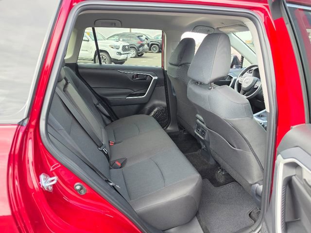 Used 2025 Toyota RAV4 LE image 14