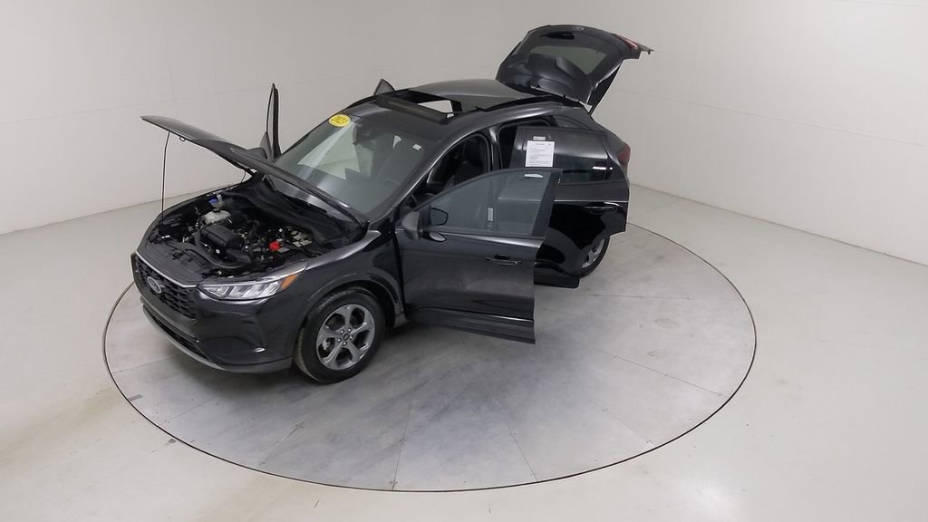 Certified 2023 Ford Escape ST-Line w/ Tech Pack #1 image 54