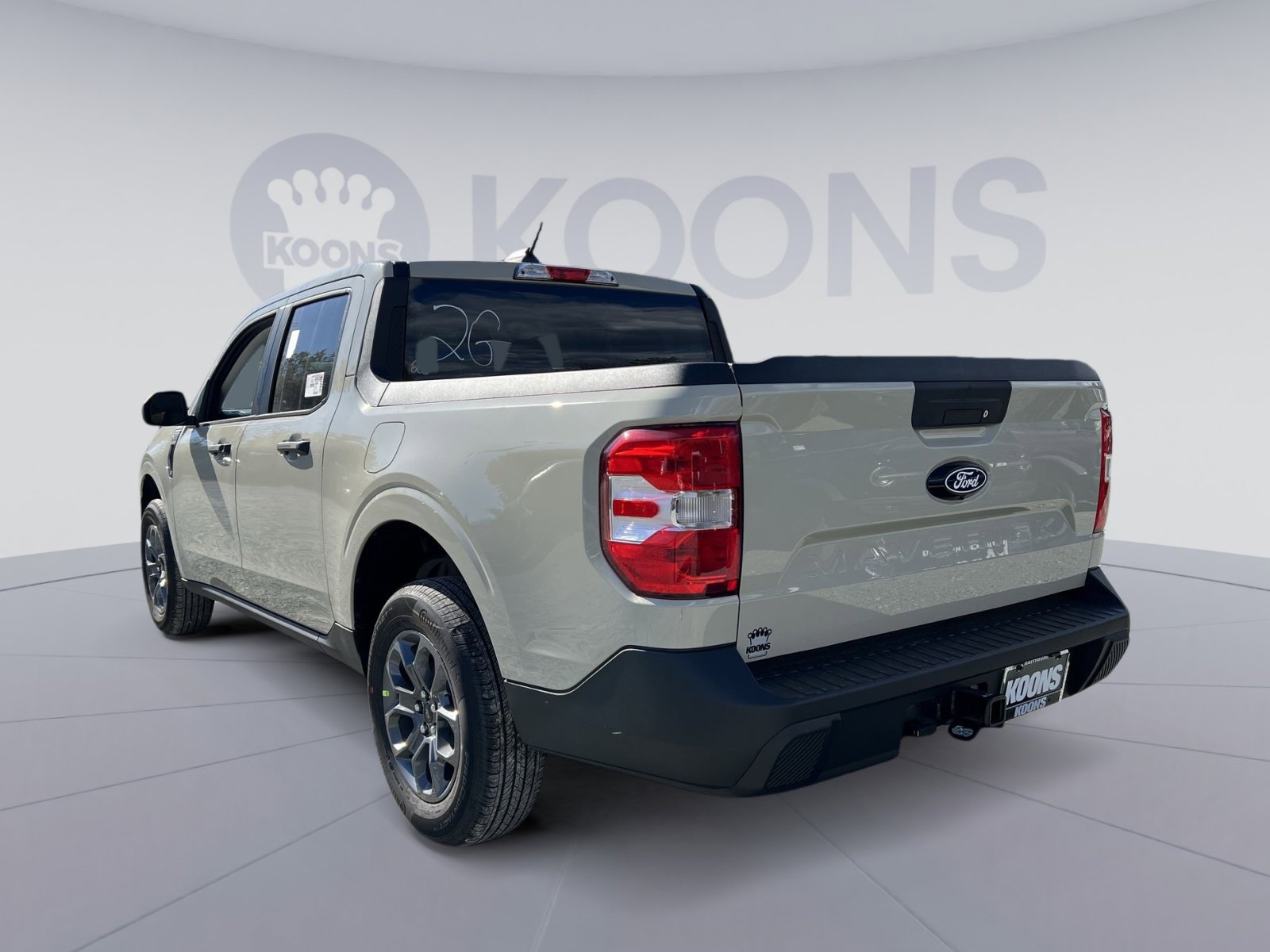 New 2025 Ford Maverick XLT image 4