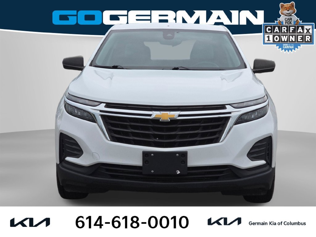 Used 2022 Chevrolet Equinox LS w/ LS Convenience Package FWD image 2