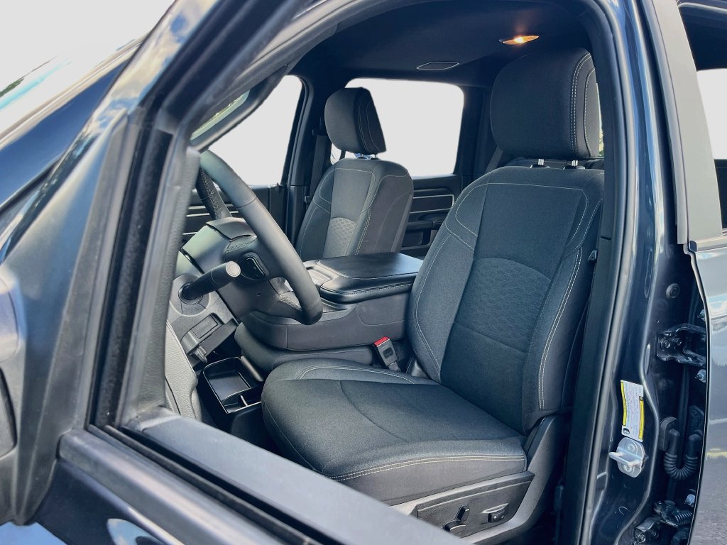 Certified 2026 RAM 2500 Big Horn AWD/4WD image 20