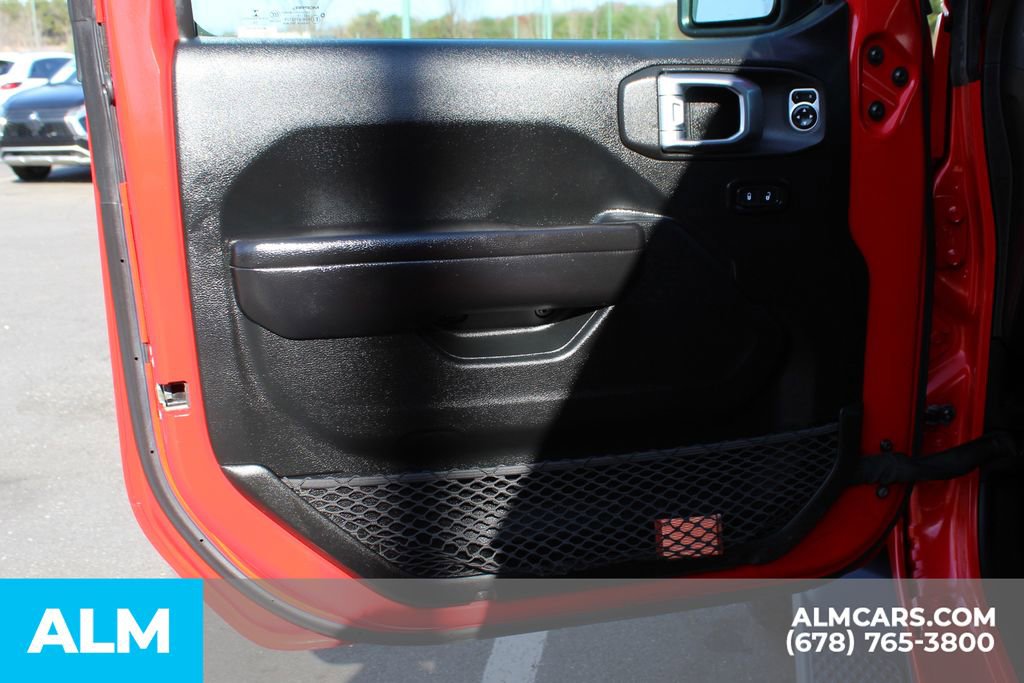 Used 2020 Jeep Gladiator Rubicon w/ Dual Top Group image 36