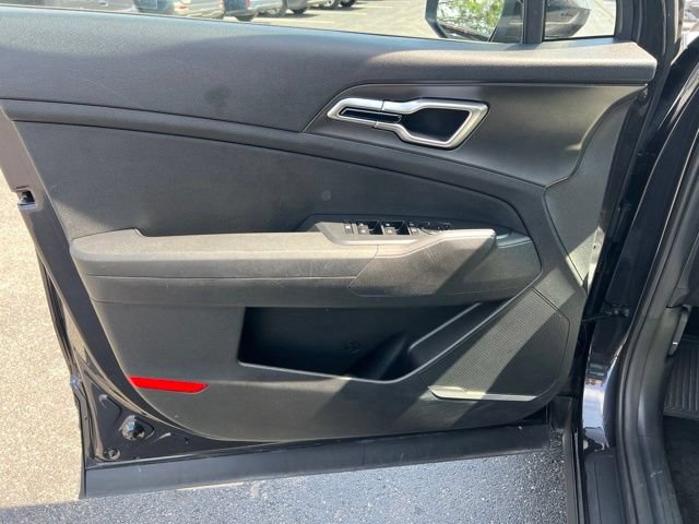 Certified 2026 Kia Sportage LX FWD image 28