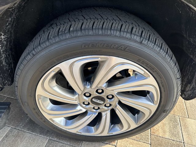 Certified 2024 Lincoln Navigator Reserve image 36