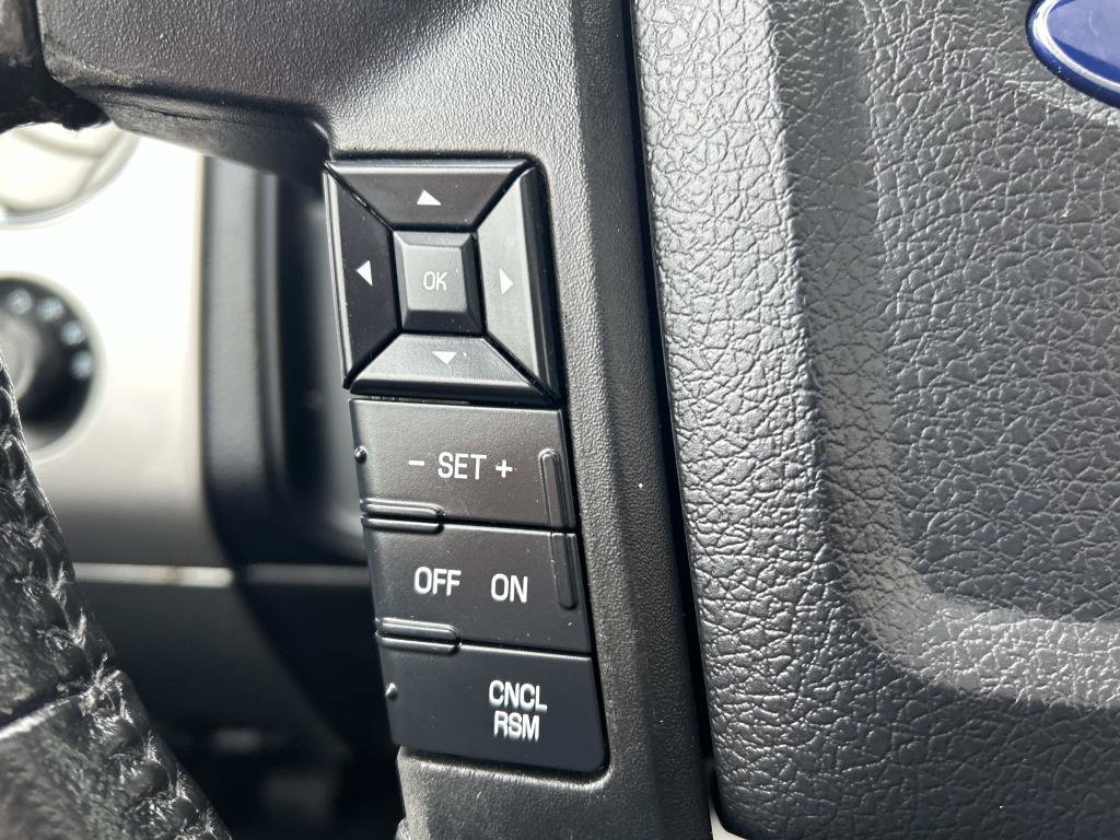 Used 2017 Ford Expedition EL XLT w/ Equipment Group 202A image 27