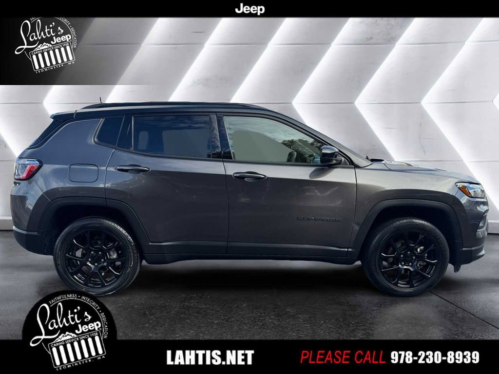Certified 2022 Jeep Compass Altitude image 6