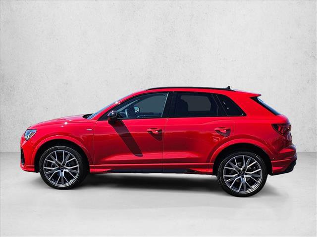 Certified 2025 Audi Q3 2.0T Premium Plus w/ Premium Plus Package AWD/4WD image 9