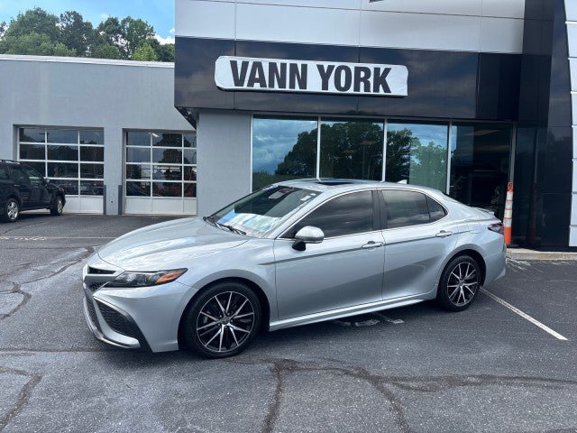 Used 2023 Toyota Camry SE AWD/4WD image 51