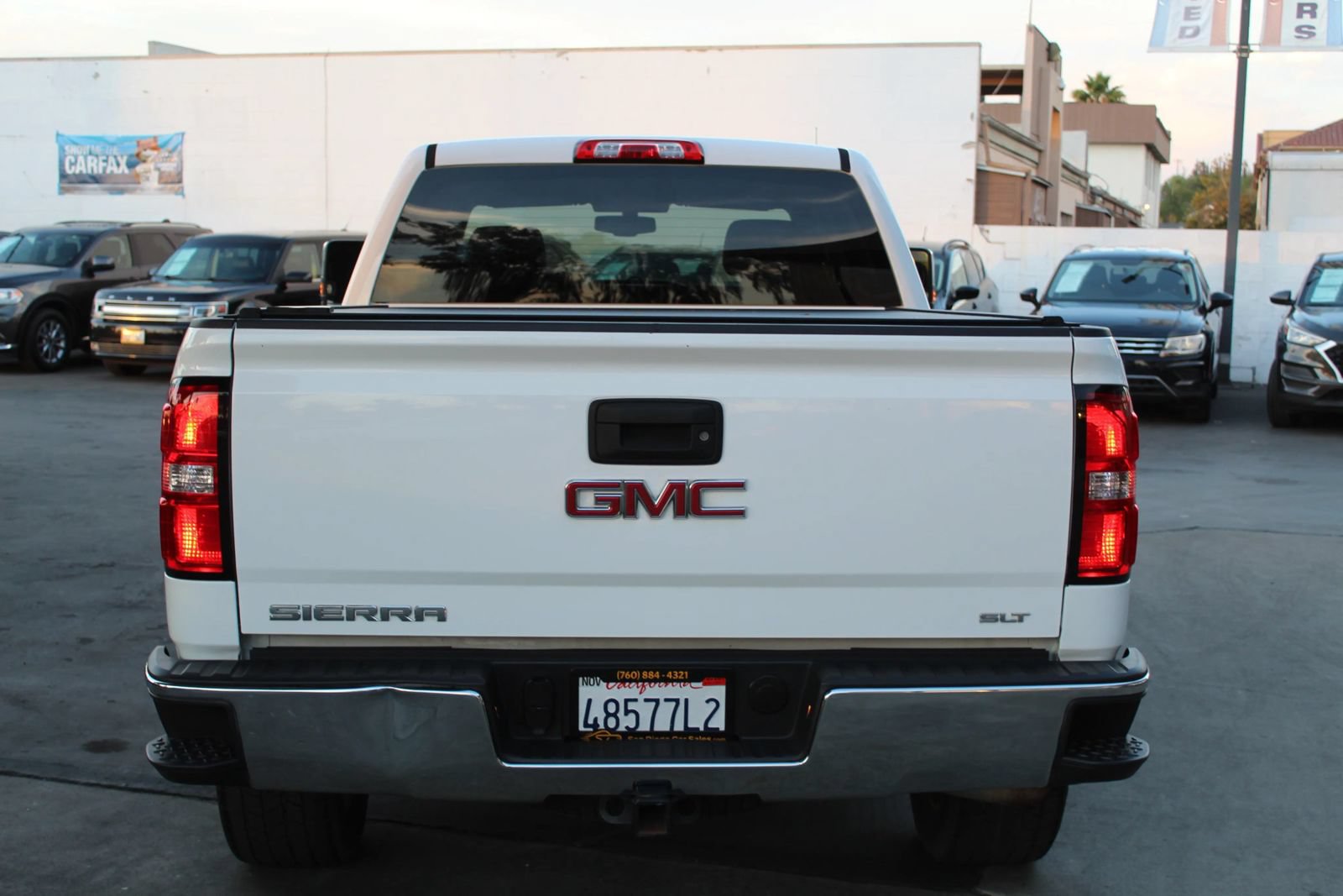 Used 2015 GMC Sierra 1500 SLT w/ SLT Crew Cab Value Package RWD image 4
