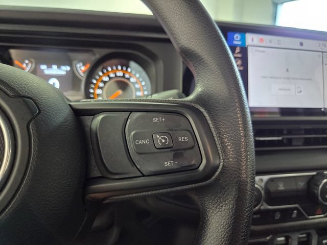 Used 2025 Jeep Wrangler Sport AWD/4WD image 24