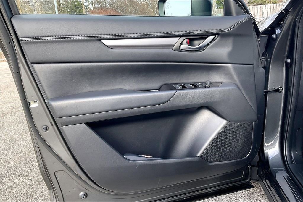 Certified 2025 MAZDA CX-5 AWD 2.5 S w/ Select Package image 22