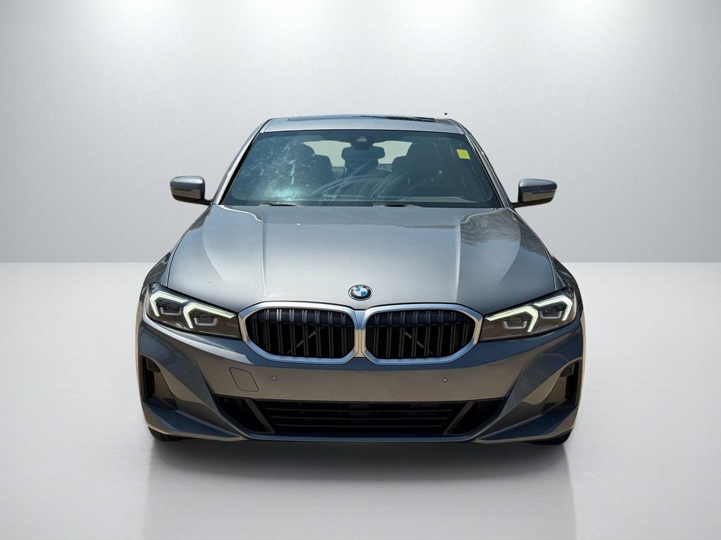 Used 2024 BMW 330i Sedan video 2