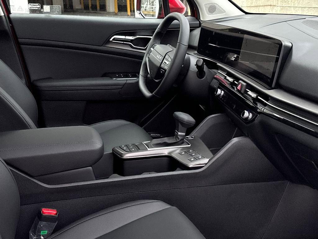New 2026 Kia Sportage SX image 12