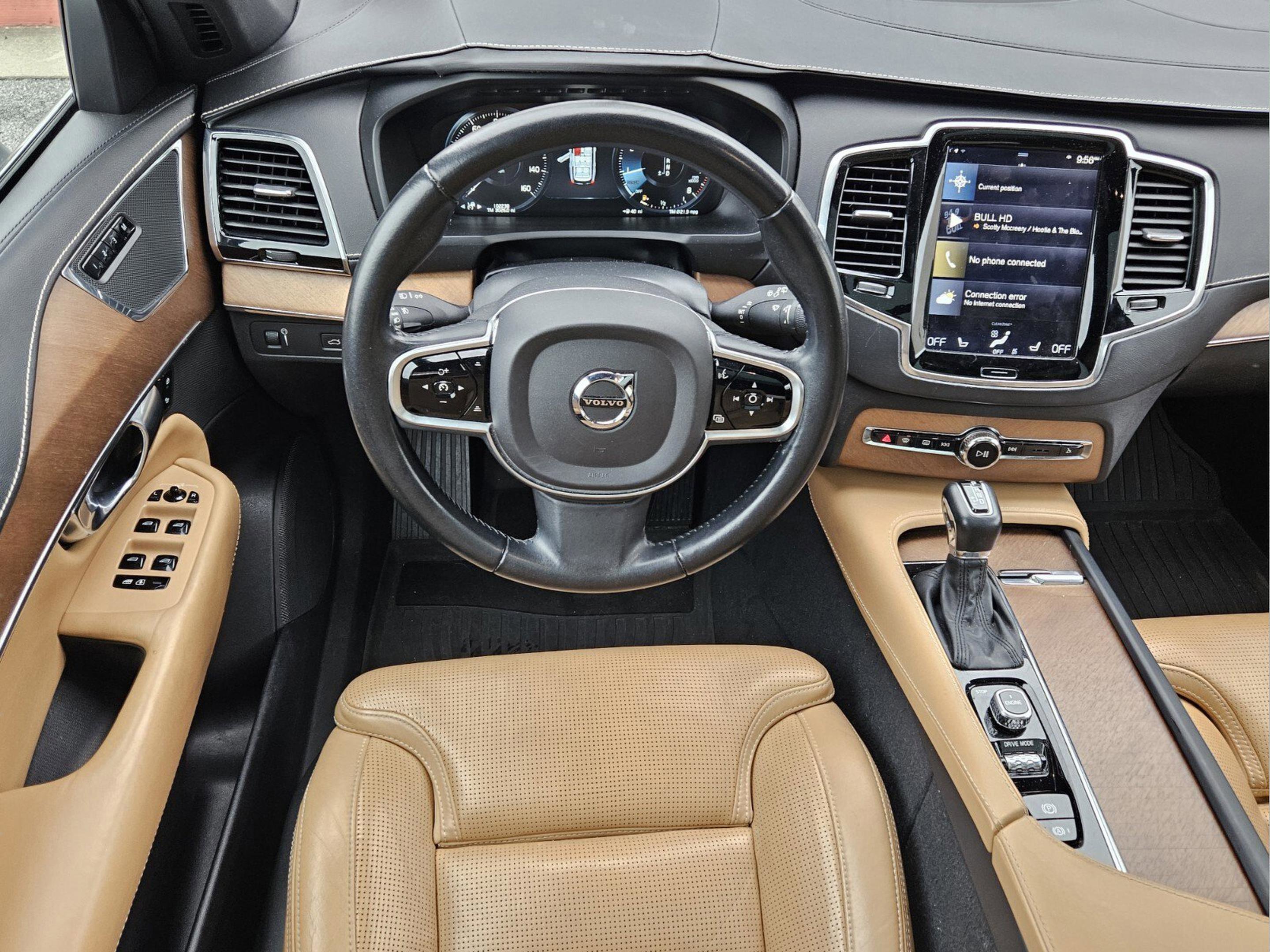 Used 2017 Volvo XC90 T6 Inscription w/ Vision Package image 10