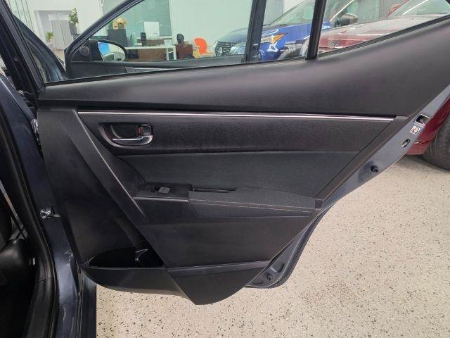 Used 2017 Toyota Corolla LE FWD image 35