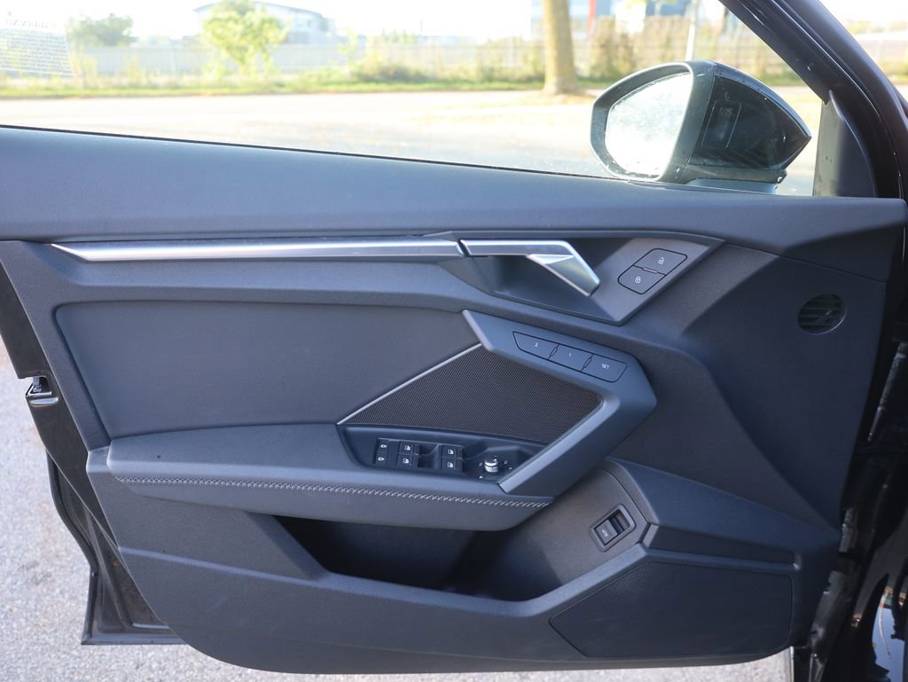 Used 2024 Audi A3 2.0T Premium image 32