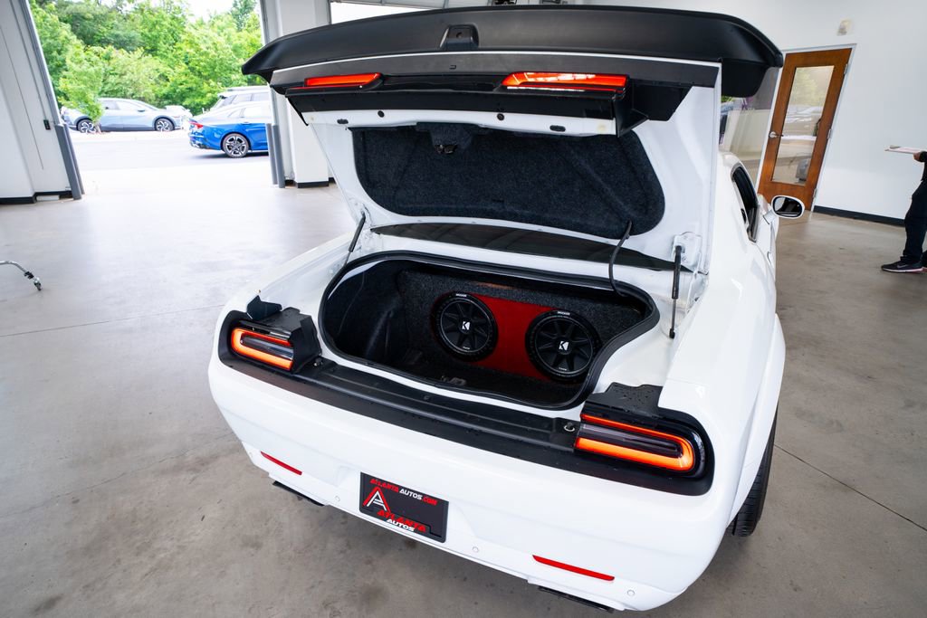 Used 2019 Dodge Challenger SRT Hellcat w/ Widebody Package RWD image 40