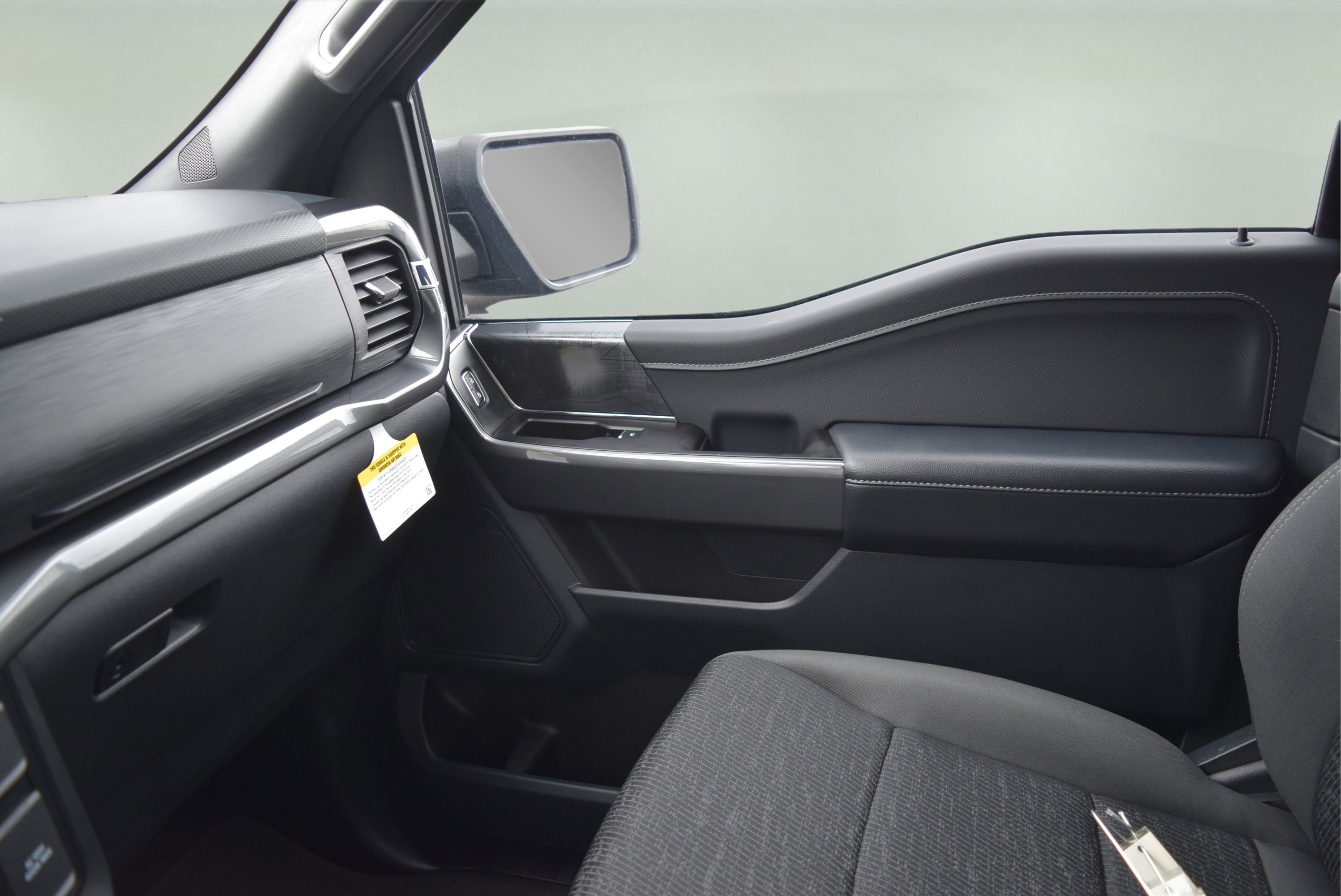 Certified 2023 Ford F150 XLT w/ Equipment Group 302A High image 16