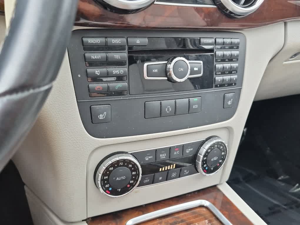 Used 2013 Mercedes-Benz GLK 350 4MATIC image 13
