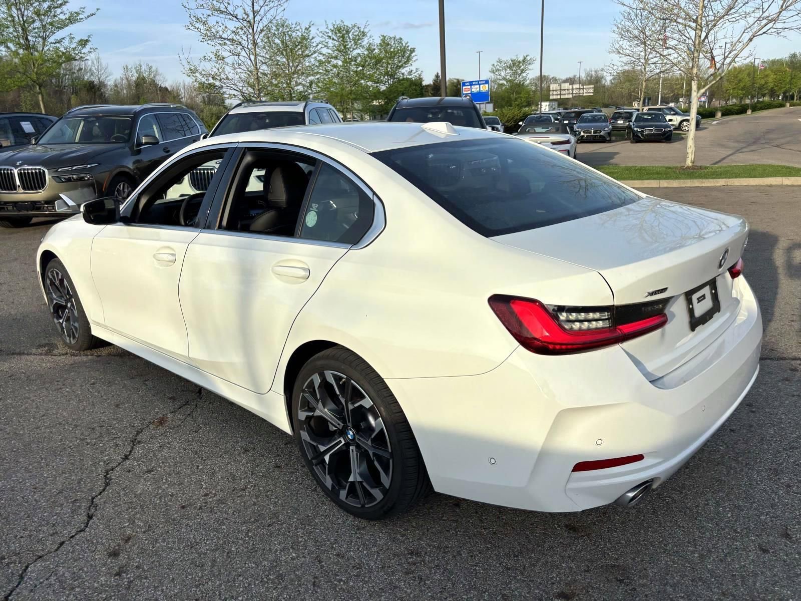 Used 2025 BMW 330i xDrive Sedan image 7
