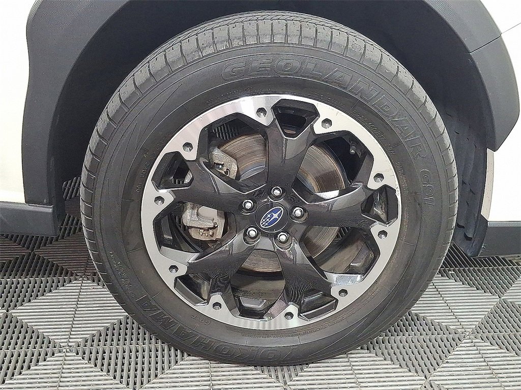 Used 2022 Subaru Crosstrek 2.0i Premium w/ Moonroof Package image 12