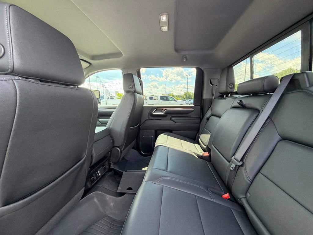 Used 2025 Chevrolet Silverado 2500 LT w/ All Star Edition AWD/4WD image 36