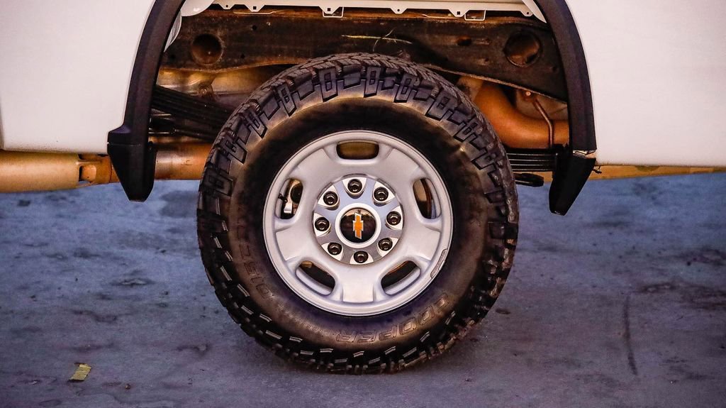 Used 2024 Chevrolet Silverado 2500 W/T w/ WT Convenience Package image 12