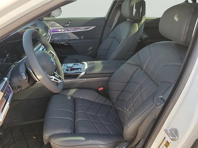 New 2026 BMW i7 xDrive60 w/ Executive Package AWD/4WD image 19