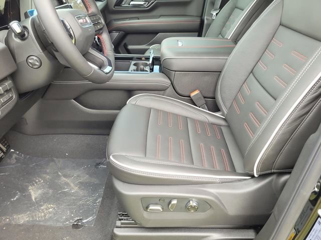 New 2026 GMC Yukon AT4 Ultimate w/ LPO, Floor Liner Package AWD/4WD image 18