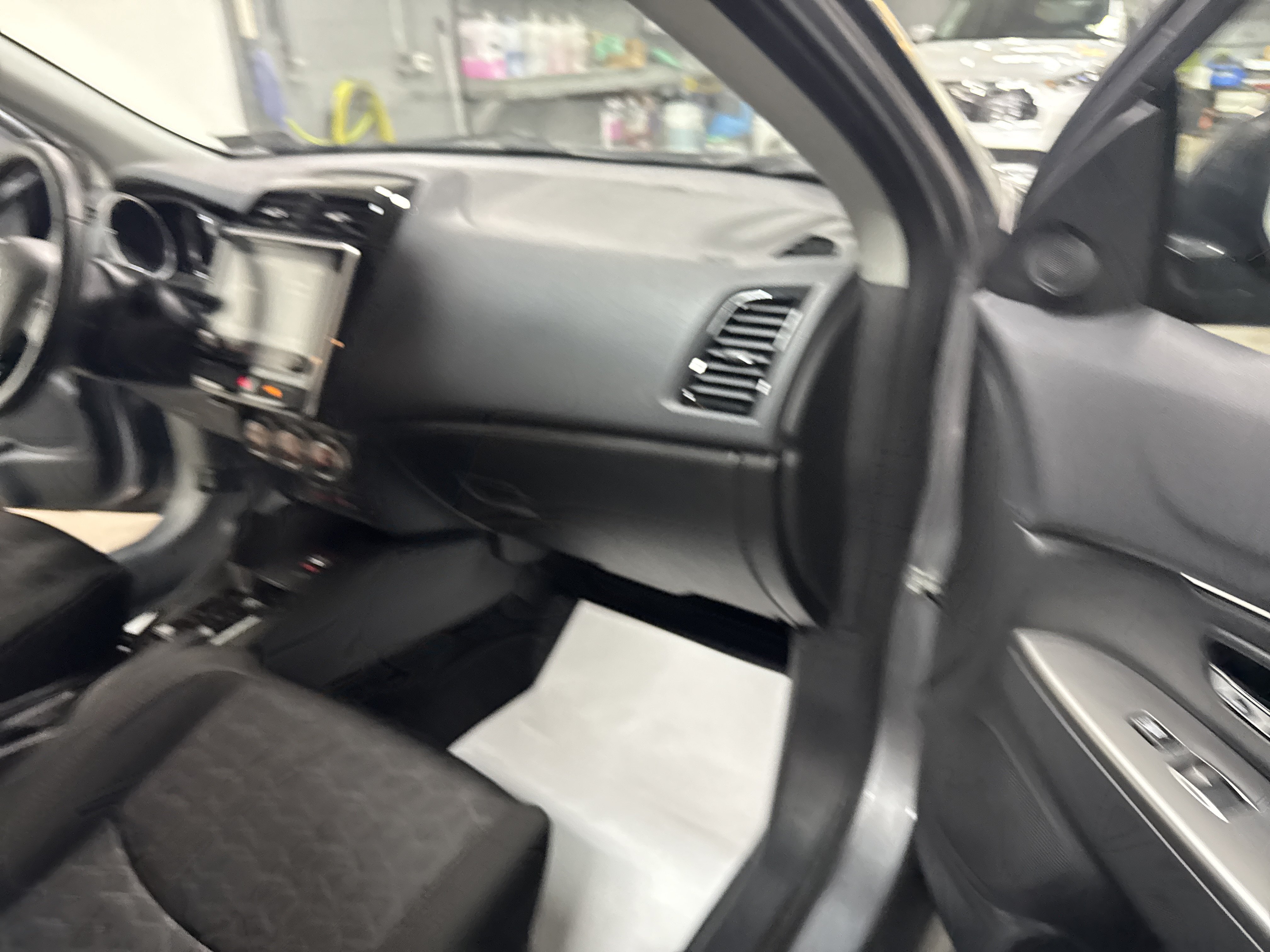 Used 2020 Mitsubishi Outlander Sport SE AWD/4WD image 38
