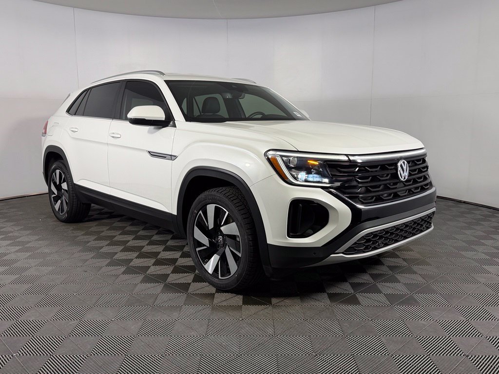 Used 2026 Volkswagen Atlas Cross Sport SE FWD image 4