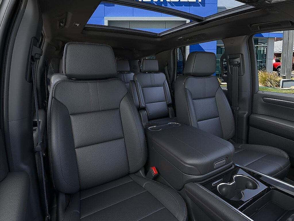 New 2026 Chevrolet Tahoe RST w/ Advanced Technology Package AWD/4WD image 16
