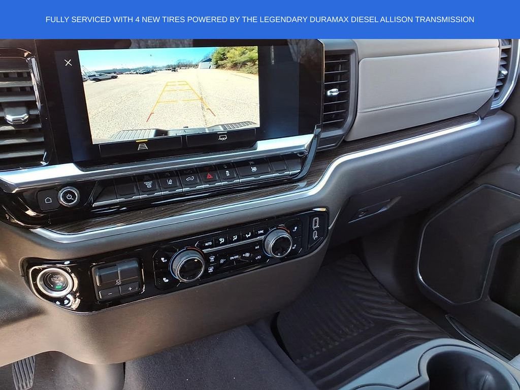 Used 2025 Chevrolet Silverado 2500 LT w/ Convenience Package image 26