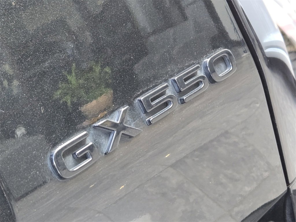 Certified 2024 Lexus GX 550 w/ Accessory Package (Z1) image 11
