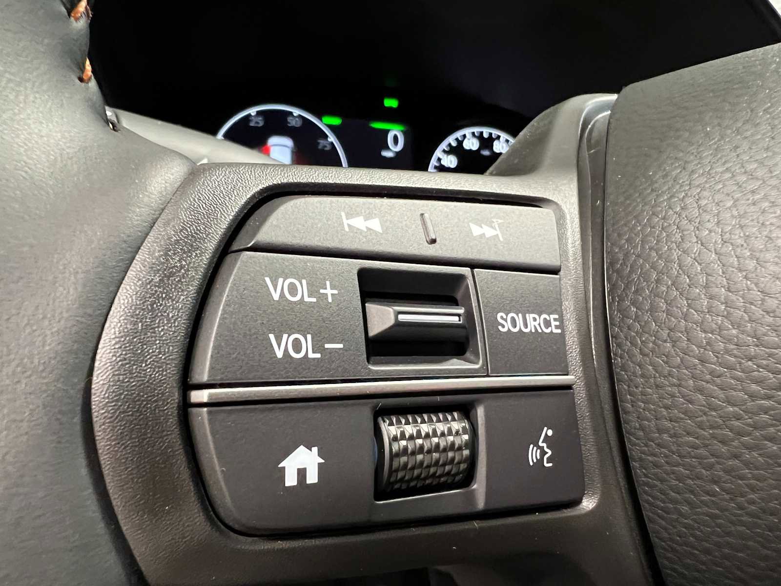 Certified 2025 Honda CR-V Sport image 21