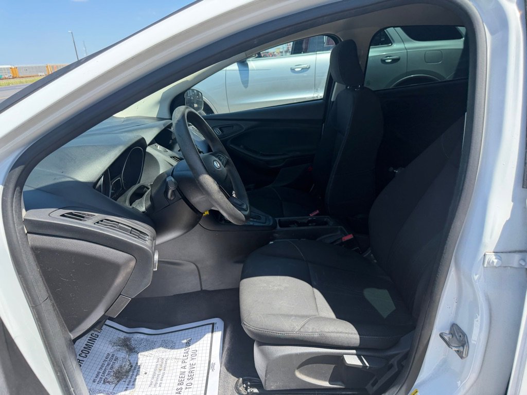 Used 2016 Ford Focus S image 35
