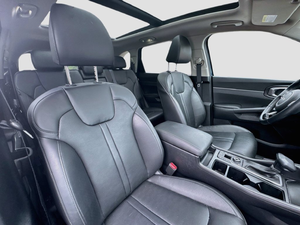 Certified 2024 Kia Sorento S w/ Panoramic Sunroof Package AWD/4WD image 34