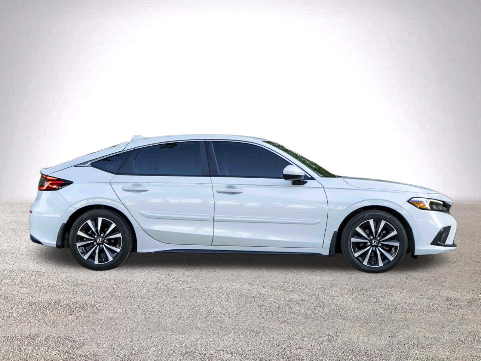 Used 2023 Honda Civic EX-L image 10