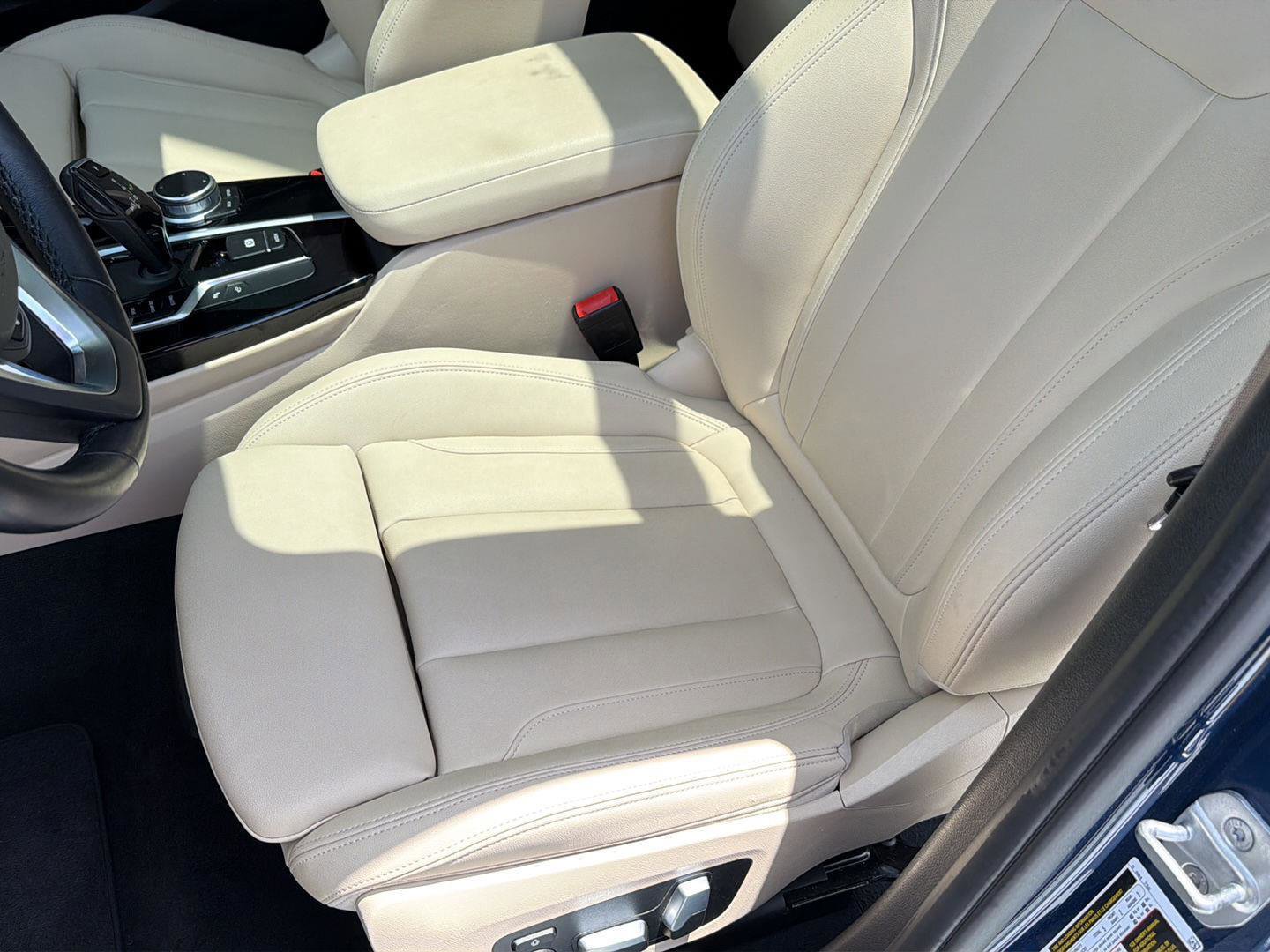 Used 2021 BMW X3 sDrive30i w/ Premium Package RWD image 30