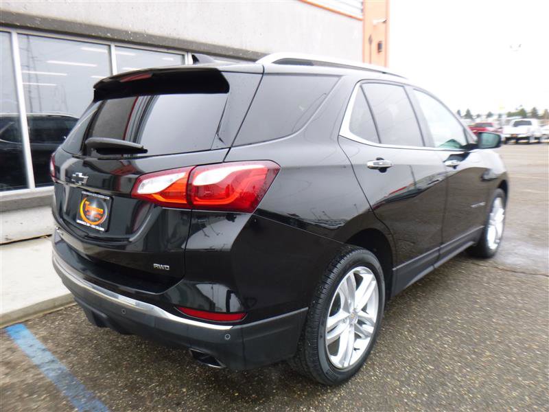 Used 2018 Chevrolet Equinox Premier image 3