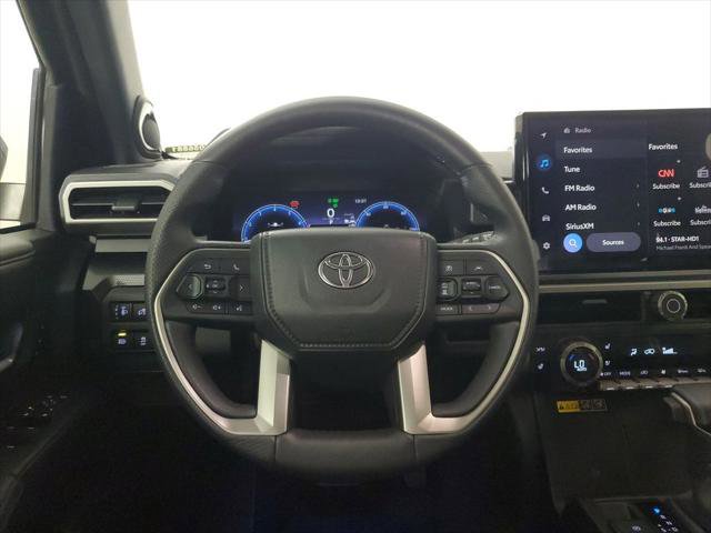 Used 2025 Toyota 4Runner Limited image 15