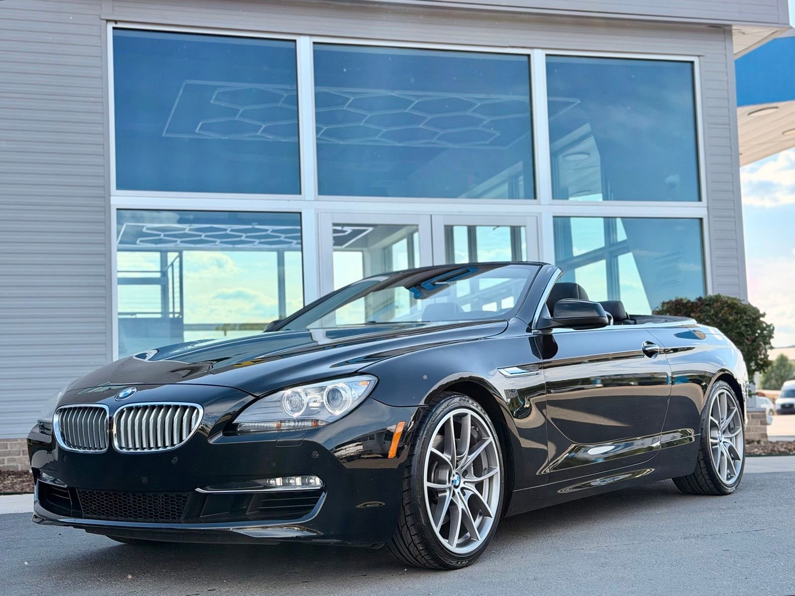 Used 2012 BMW 650i Convertible RWD image 8