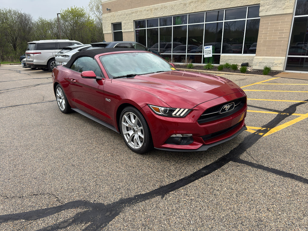 Used 2015 Ford Mustang GT Premium w/ Equipment Group 401A RWD image 3
